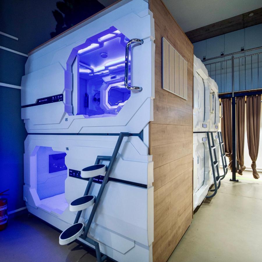 Spacehotel Karlsruhe Exteriér fotografie